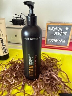 Pure Romance Titan Nourishing Body Lotion - Black